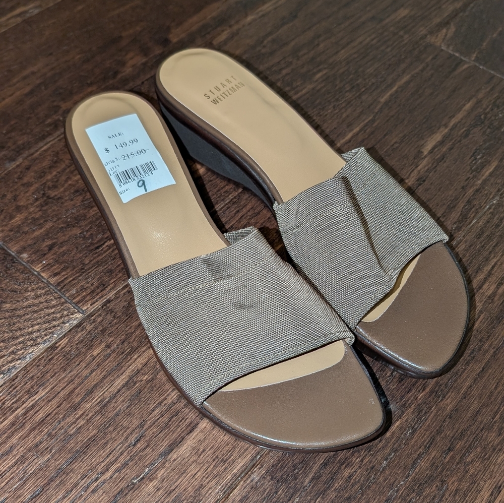 NWT Stuart Weitzman Brown and Tan Slide Sandalss